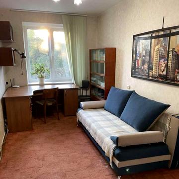 Дмитра Донцова вул. (Дмитра Донського), 4