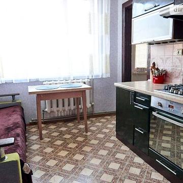 Довгострокова оренда 1к Дім Самолюка вулиця