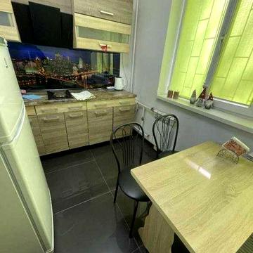 Здам 1 кімн. квартиру на вул. Ахсарова, 9