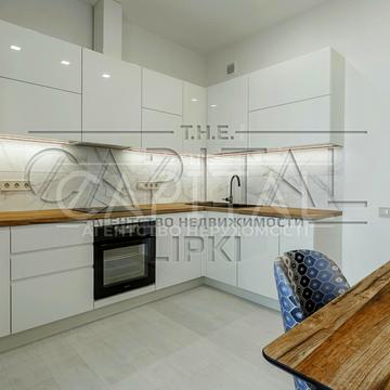 Бульварно-Кудрявська вул. (Воровського), 15