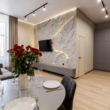 Продаж квартири з дизайнерськи ремонтом в центрі Львова