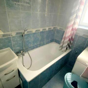 Здається 1км кв Центр Р-н Кобилянської
Р-н Вул. Української  ремонт, м