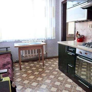 Самолюка вул., 20