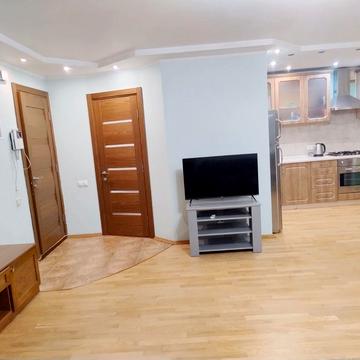 Лесі Українки бульв., 3