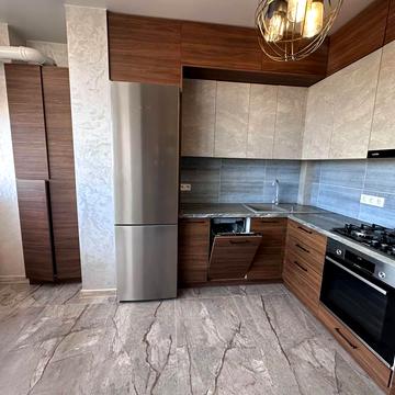 Хіміків вул., 24