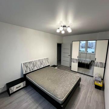 Миколаївська вул., 3/13