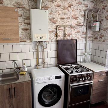 Здається 2 к / квартира