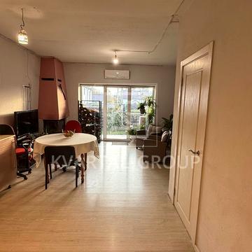 Богдана Хмельницкого вул., 5