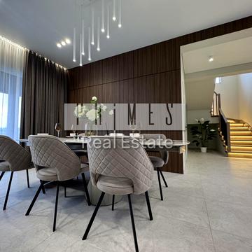 Виноградна вул.