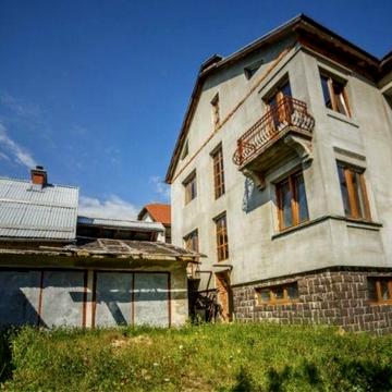 Продаю будинок+земельна ділянка с.Поляна Мукачівський район