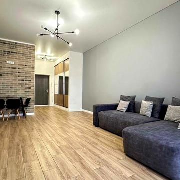 НОВИНКА! Сучасна квартира біля озера укомплектована!