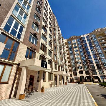 Василя Стуса вул. (Пушкінська), 64/68