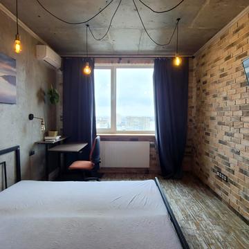 Європейського Союзу просп. (Правди), 41-А