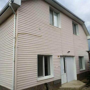 Продаж житлового будинку