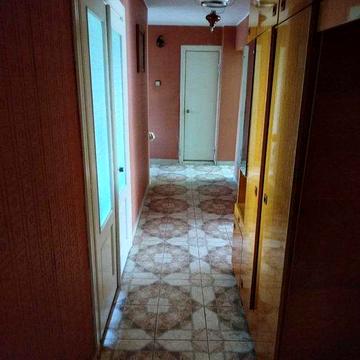 Оренда квартири. Три кімнати у чотирьохкімнатній квартирі.