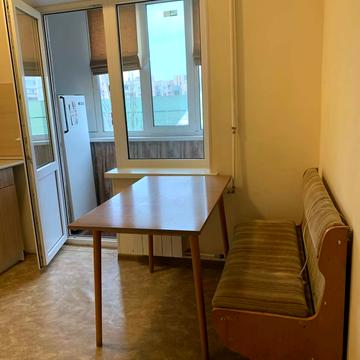 Оболонський просп., 16