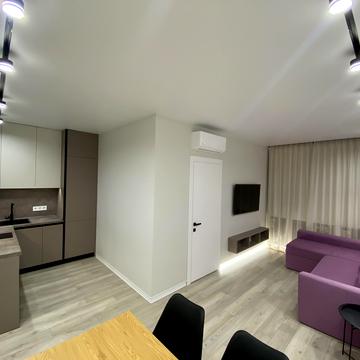 Дніпровська набережна вул., 16-Д