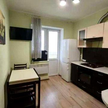 Оренда однокімнатної квартири на вул.Степана Рудницького,6Г