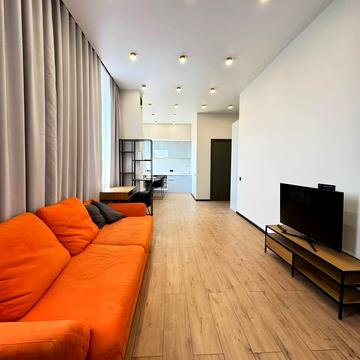 Набережна Перемоги вул., 68-А