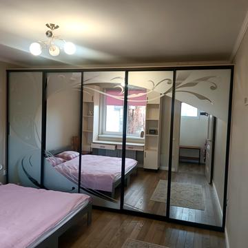 Стефаника, 9