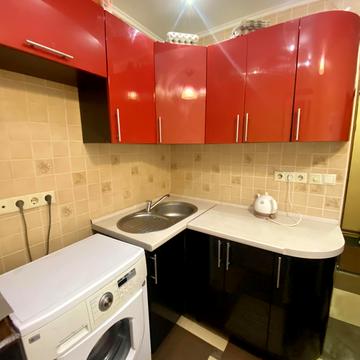 Ірпінська вул., 70