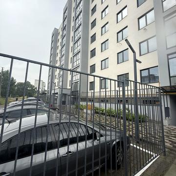 Соборна вул., 64