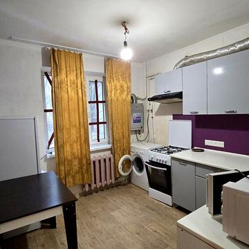 Довгострокова оренда 1к Квартира Героїв України проспект