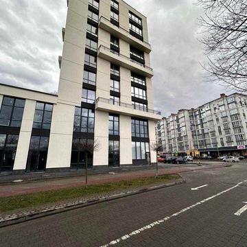 Терміновий продаж 2-кімнатна квартира з видом на озеро