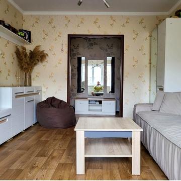 Харківська вул., 35