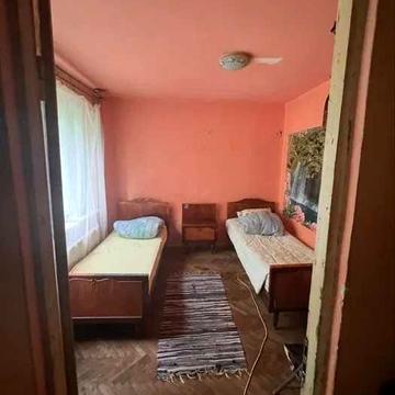 Оренда 4-кімнатної квартири по вул. Наукова