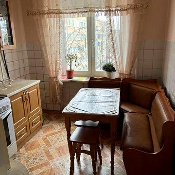 Продаж 2-к квартири, м. Київ, вул. Вереснева, 12-а