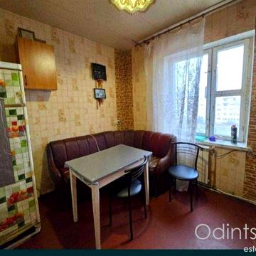 Продаж 3-кімнатної квартири, смт. Глеваха. Індивідуальне опалення.