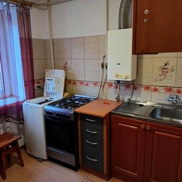 Степана Бандери вул., 36