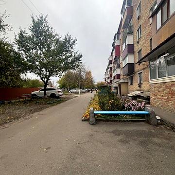 Продаж 2к Квартира Соборності вулиця