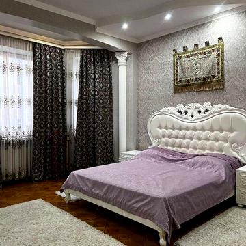 Сдам 4 ком. квартиру   в домах Каркашадже на Довженко!