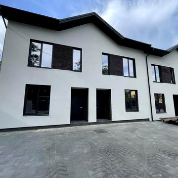 Щаслива вул., 18