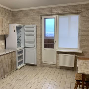 Милославська вул., 16