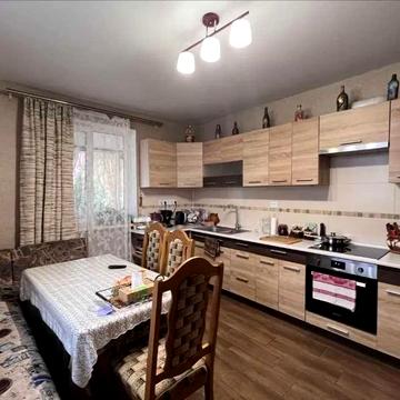 (13) Продам добротний будинок у Великодолинському