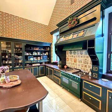 Дніпровська