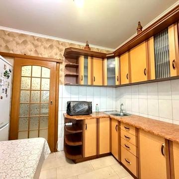 Південна вул., 7