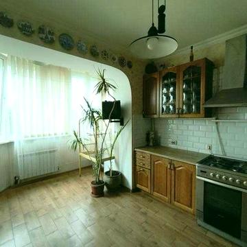 Таїрова, Вільямса 59Г, цегляний будинок. Кладовка. Газ.