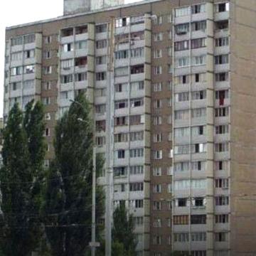 3ком квартира Троещина Драйзера 14/33 с мебелью