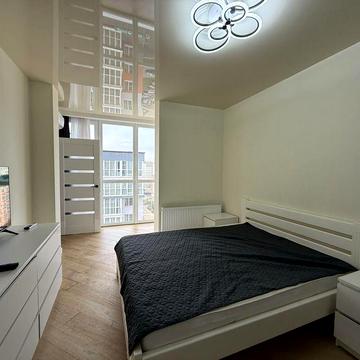 Продається 1-к новобудова рн готелю Турист ЖК Сузірʼя