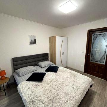 Продається 2 кім. Чешка ТЦ Майдан