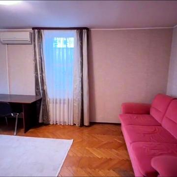 Митрополита Андрея Шептицького вул. (Анатолія Луначарського), 7