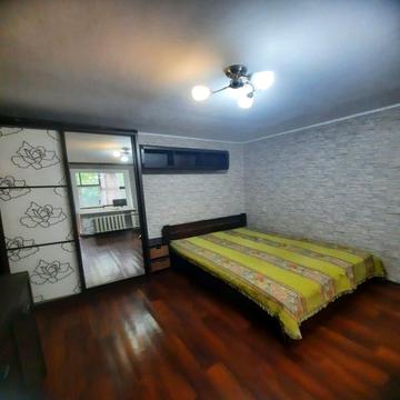 Небесної Сотні просп. (Маршала Жукова), 14-А