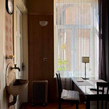 Продаж 3-кім. квартири в австрійському будинку по вул. Ак.Богомольця