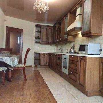 Армійська / Ботанічний пров. поряд пр.Шевченка.