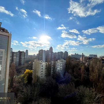 Лейпцизька вул., 13а