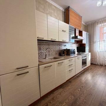 Без% вул. Предславинська 31/11, Палац України, центр Печерський район